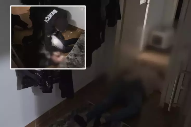 В Аксарае в доме были найдены 3 человека, 2 из которых женщины, с огнестрельными ранениями.