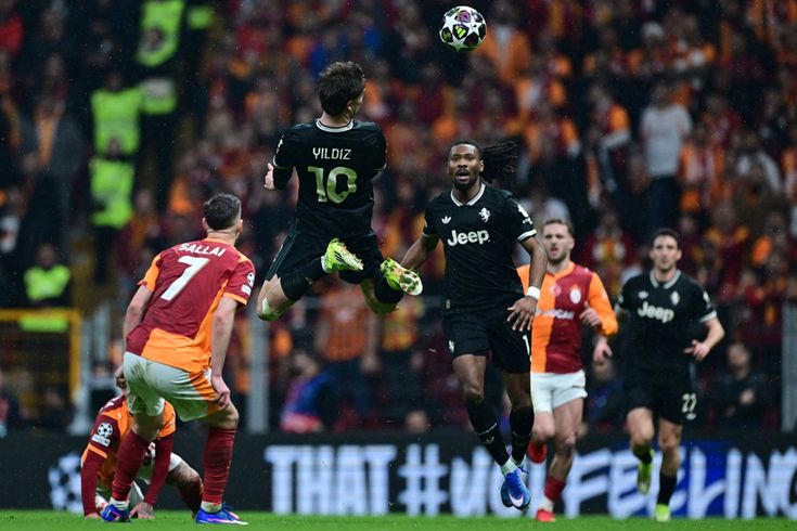 Galatasaray'ın son 16'ya kalma ihtimalini güncellediler
