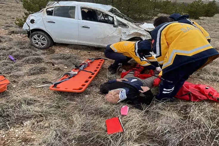 Nevşehir'de eşini bıçakladı, Niğde'de kaçarken kaza yapıp öldü