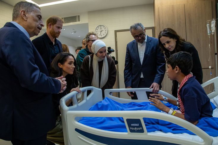 Prens Harry ve eşi Meghan, Ürdün'de Gazzeli çocukları ziyaret etti