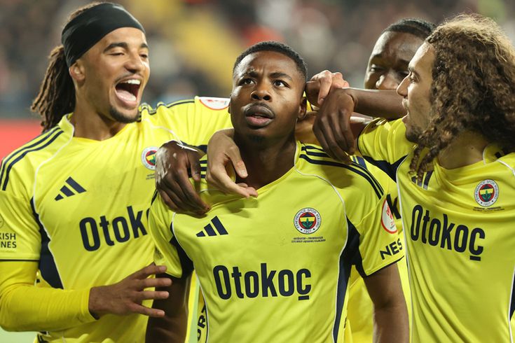 Fenerbahçe kupada 4 golle çeyrek finale yükseldi