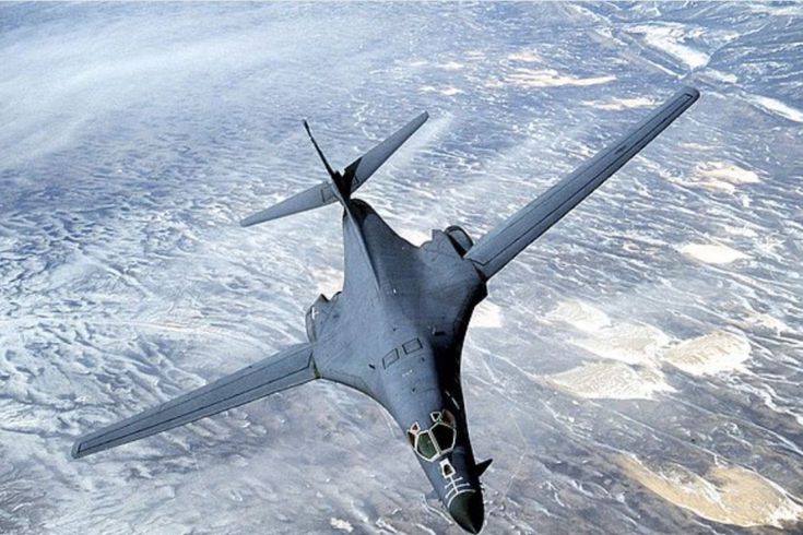İran'a büyük operasyon sinyali: ABD B-1 ve B-2 uçakları İngiltere'ye hareket etti