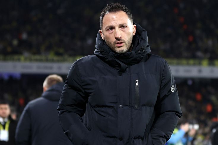 Domenico Tedesco'dan takımına öz eleştiri: Bize gol atmak çok kolay, orta yapmanız yeterli
