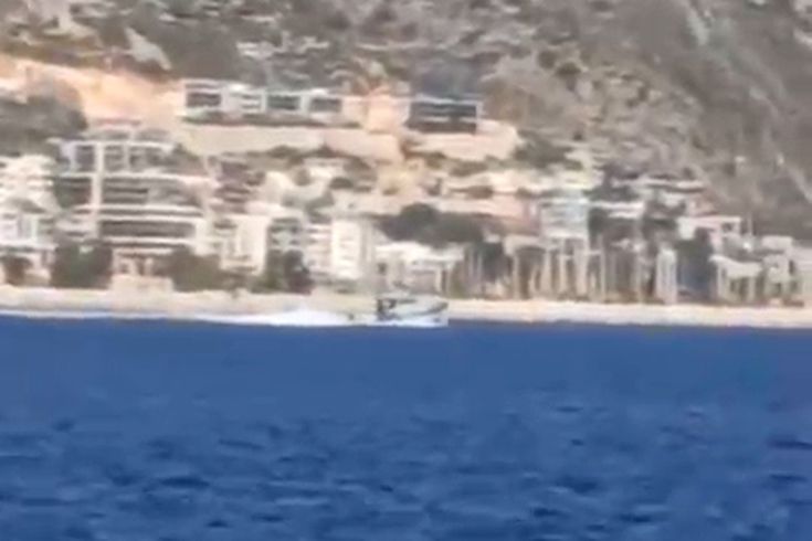 Antalya açıklarında mültecileri taşıyan bot battı: 15 ölü, 20 yaralı