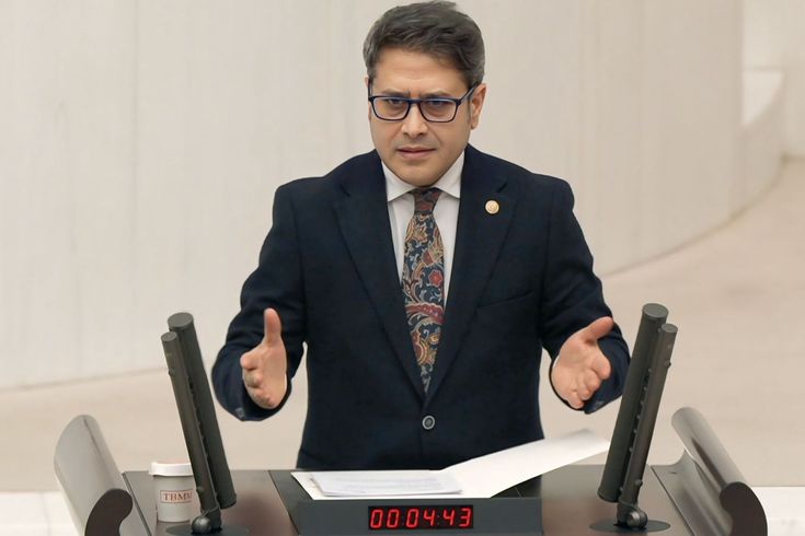 Gaziantep Milletvekili Ali Şahin: Füzelerin arkasındaki aklın ve niyetin peşine düşmeliyiz