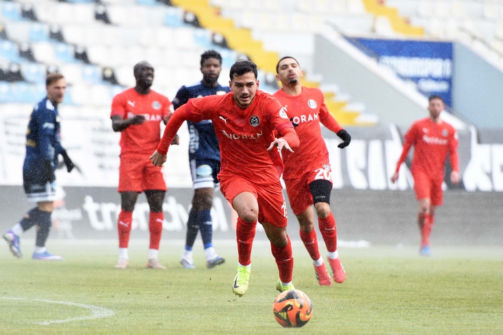 Manisa FK'nın konuğu Sarıyerspor