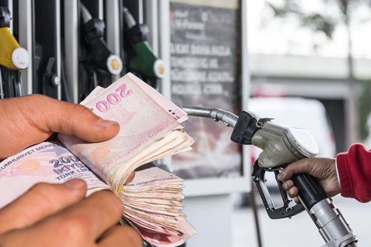 Akaryakıta 24 saat geçmeden yeni zam