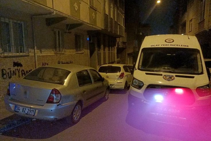 Esenler'de yangın çıkan binada ceset bulundu