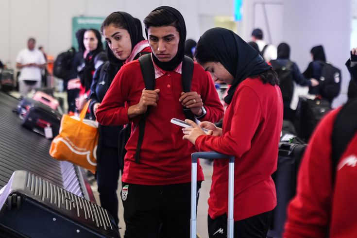 İran Kadın Milli Futbol Takımı İstanbul Havalimanı'na iniş yaptı