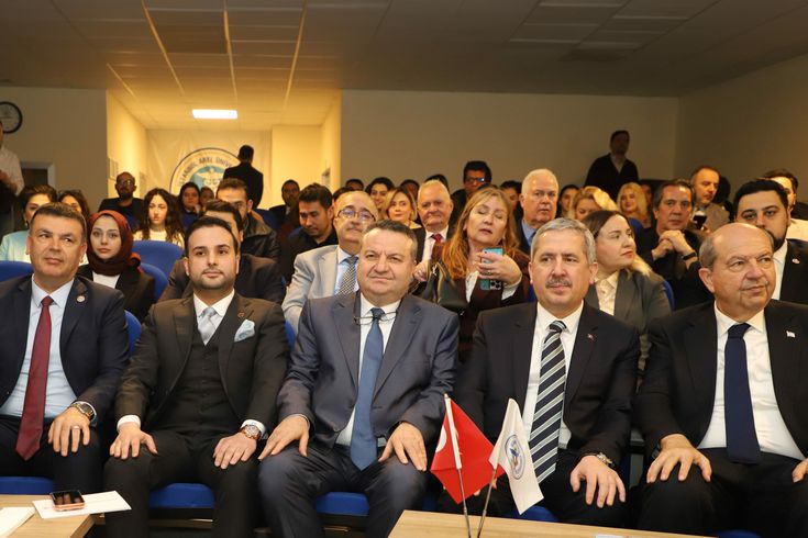 İstanbul Arel Üniversitesi'nde Tüketici Hakları Zirvesi