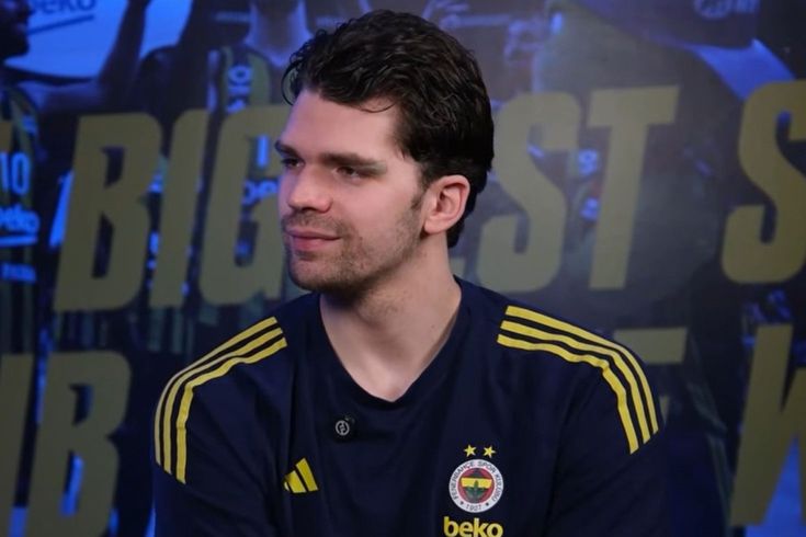 ''Biz Allah yolundan giden Müslümanız'' diyen Tarık Biberovic idolünü açıkladı