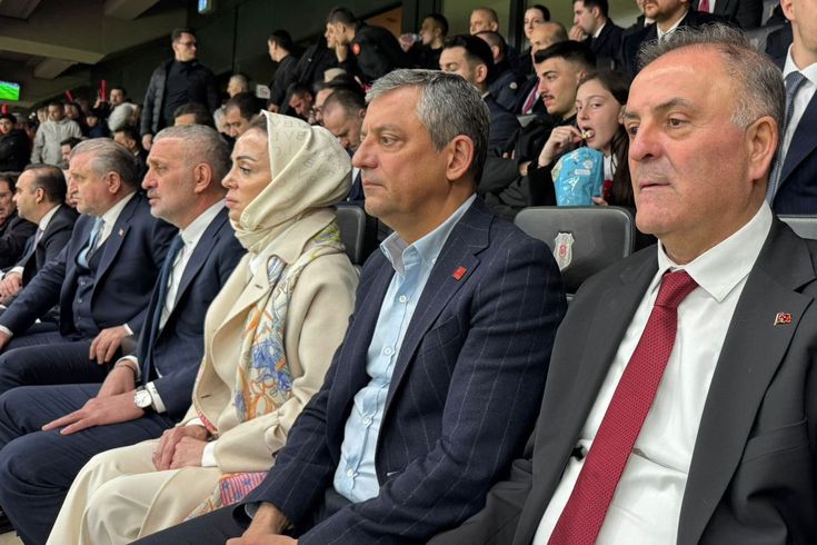 Özgür Özel'den Dünya Kupası yorumu: Bu sefer üçüncülükle yetinmeyiz