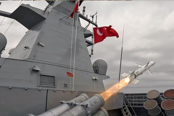 Savaş sürerken Türkiye'den gövde gösterisi! ATMACA füzesine yeni yetenek