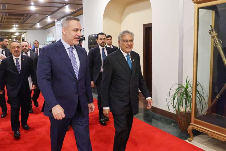 Savaş sürerken Bakan Fidan'dan İslamabad çıkarması