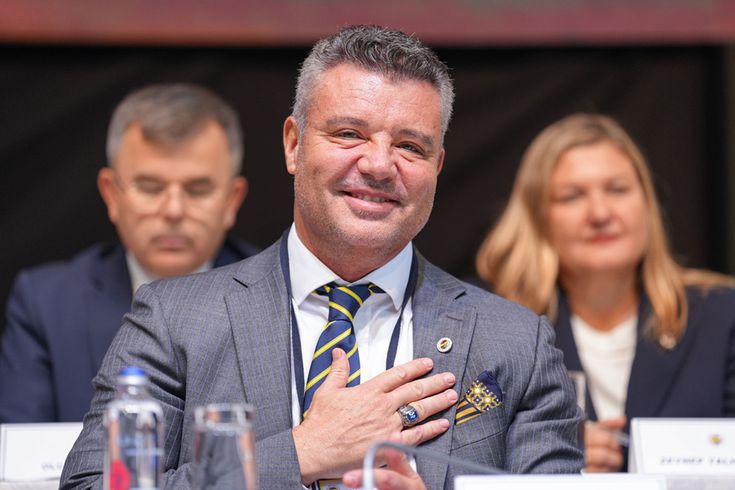 Fenerbahçe'den gündemi sarsan Passolig iddialarına yanıt