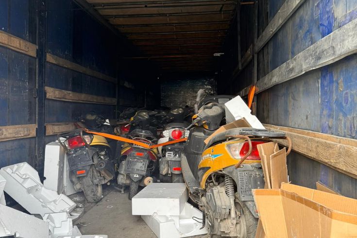 'Uygun fiyata taşıyacağız' dedikleri malları çalan şebekeye 6 ilde eş zamanlı operasyon