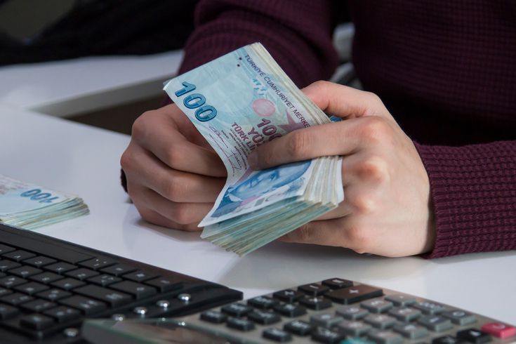 Akaryakıta indirim geliyor