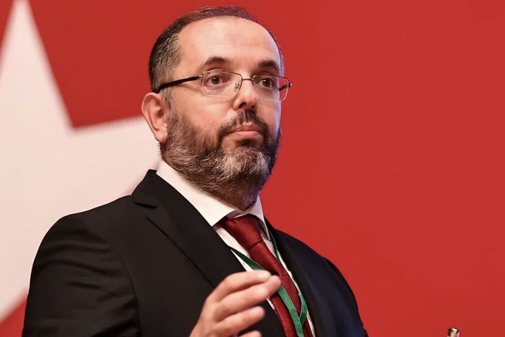 MSÜ Rektörü Erhan Afyoncu'dan Fenerbahçe yönetimine sert tepki