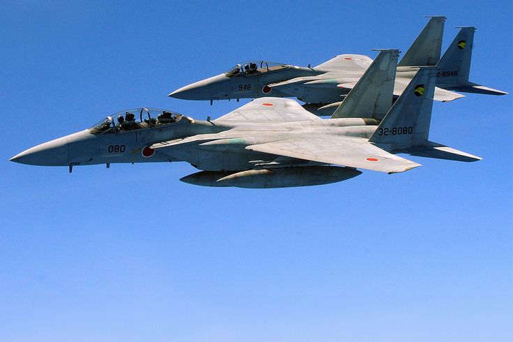 Japonya Hava Kuvvetleri alarmda! ABD yapımı F-15'ler havada parçalanmaya başladı