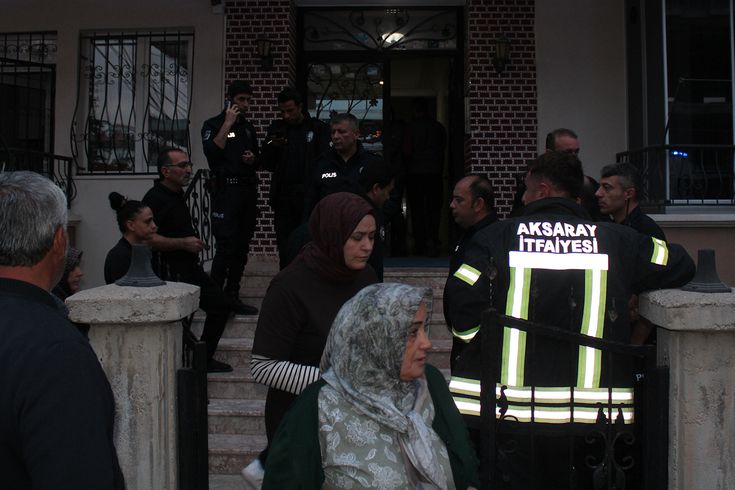 Yemek yaparken elbisesi tutuşan 91 yaşındaki kadın, yangında öldü