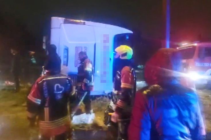 باليكسير: انقلاب حافلة ركاب! 3 قتلى و31 جريحاً