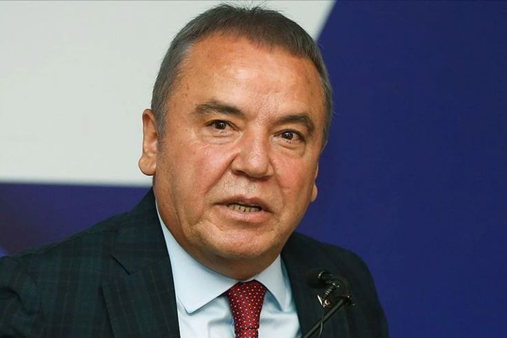 Antalya'da Muhittin Böcek’in de yargılandığı davada şok ifade: Altınlar çanta ile geldi, parası Zeynep Kerimoğlu'na gitti