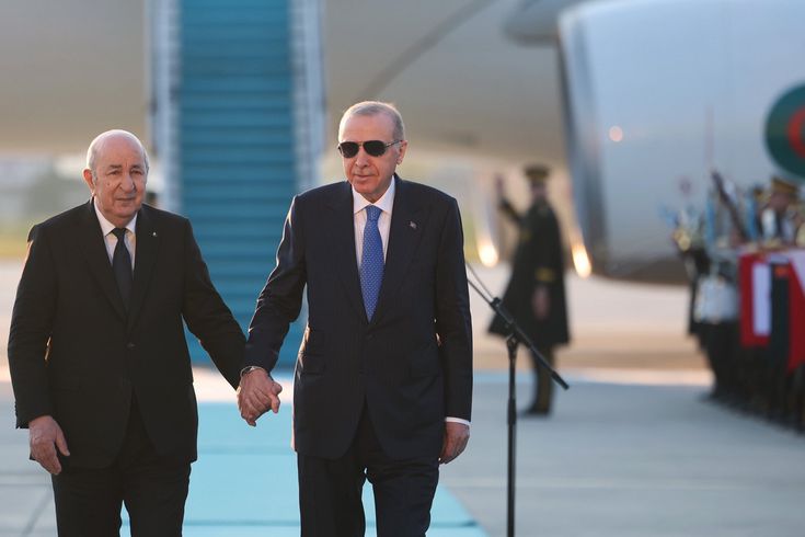 Cumhurbaşkanı Erdoğan, Cezayir Cumhurbaşkanı Tebbun’u Esenboğa’da karşıladı