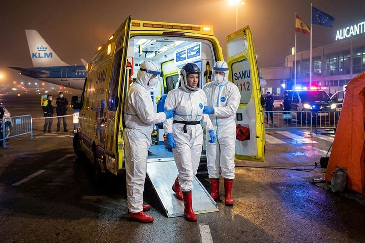İspanya'da alarm: Hantavirüsten ölen biriyle aynı uçakta bulunan kadın hastaneye kaldırıldı