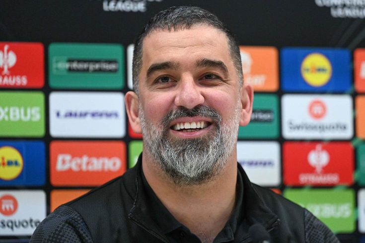 Arda Turan yeni sezonda çalıştıracağı takımı resmen açıkladı