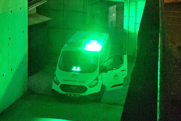 Sapanca'da otel havuzunda boğulma tehlikesi geçiren kadın hayatını kaybetti