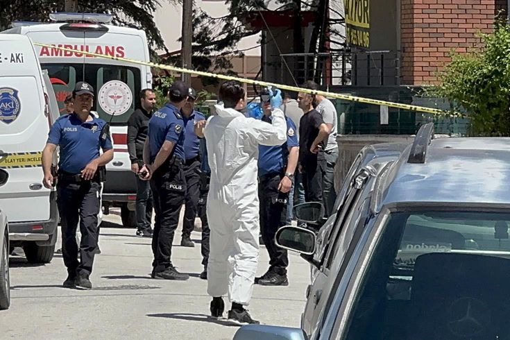 The law student who killed his parents was found in the park with blood on his hands.