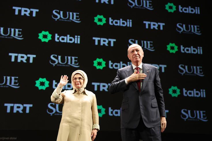 Emine Erdoğan'dan Şule: Senin Hikayen dizisine destek