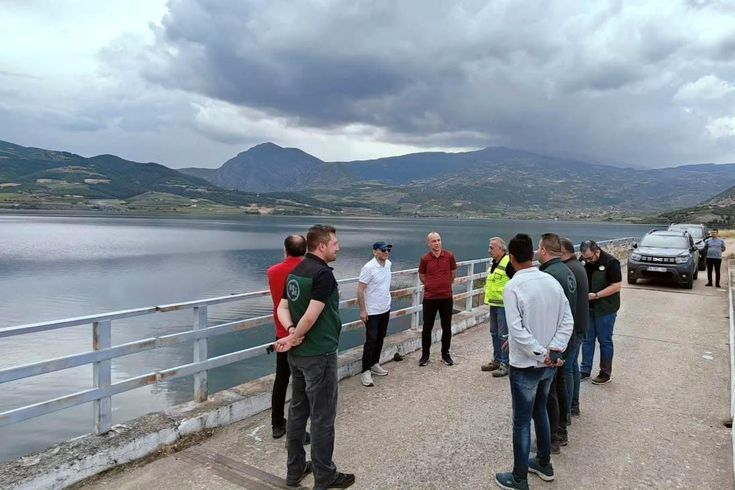 Manisa'da barajlar doldu, kapaklar açıldı