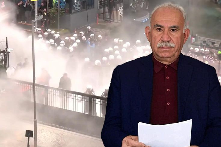 أوجلان يرد على إخلاء مقر حزب الشعب الجمهوري: هل هذا يحدث في الديمقراطية؟