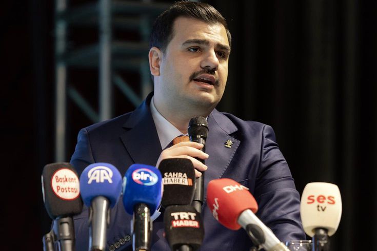 AK Parti İzmir Milletvekili Eyyüp Kadir İnan'dan 27 Mayıs açıklaması