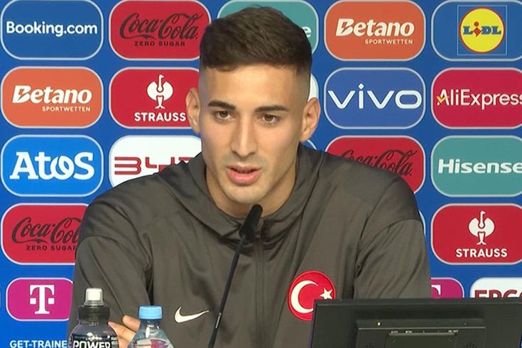 Mert Müldür dyed his hair, making people do a double take