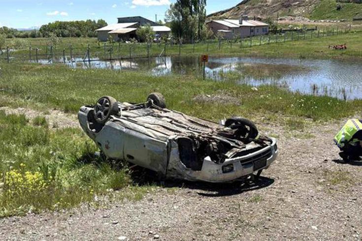 Bayram tatili dönüş yolunda feci kaza, 3'ü ağır 4 yaralı