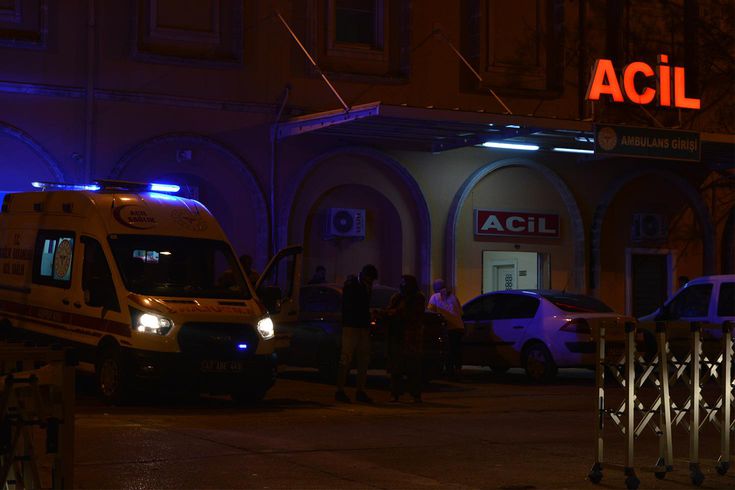Parkta kanlı infaz! Kurşun yağdırıp kaçtı