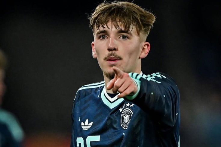 Bayern Münih'in yıldızı Karl, Dünya Kupası'nı kaçırdı