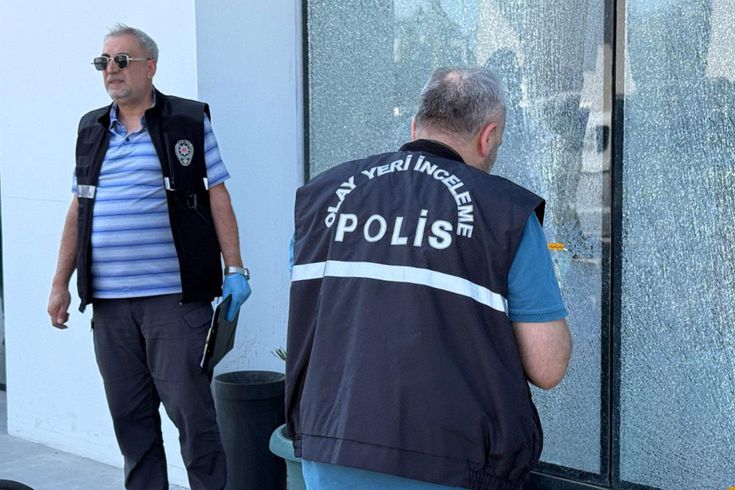 После Стамбула теперь Анталья: вооруженное нападение на автосалон Otokoç