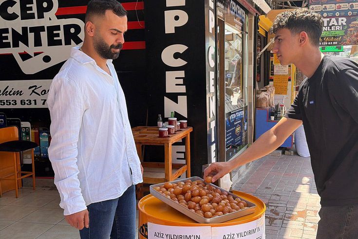 8 yıldır bu anı bekliyordu! Dileği gerçekleşir gerçekleşmez lokma döktürdü