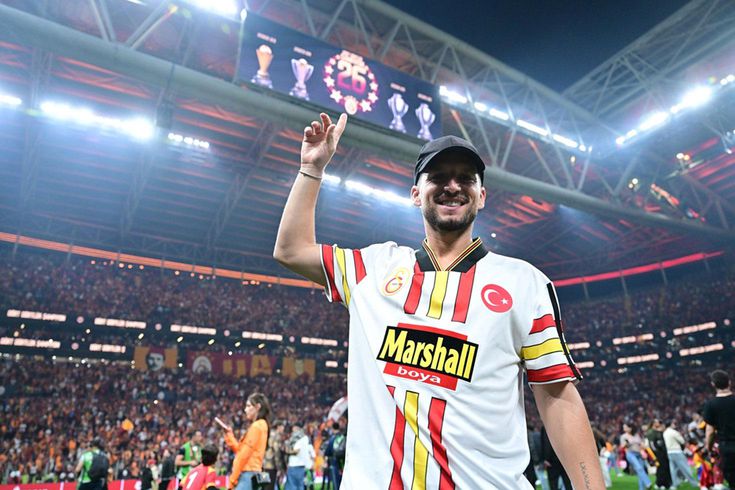 Mertens'ten Galatasaray'a beklenmedik cevap
