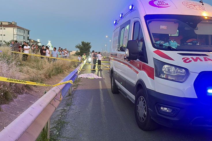 Tekirdağ'da otomobilin çarptığı 15 yaşındaki Rabia hayatını kaybetti