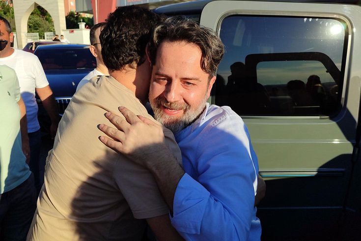 Here are the moments when Erden Timur was released and his first words.