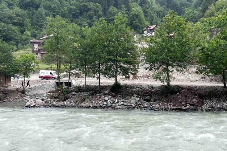 Fırtına Deresi'nde kurtarma operasyonunda facia: Hem kayıp genç hem de AFAD personeli yaşamını yitirdi