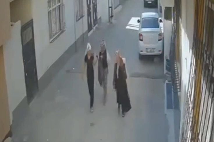 Adana'da kadın hırsızlar girdikleri evden pirinç, bulgur, makarna ve elektrikli ocak çaldı