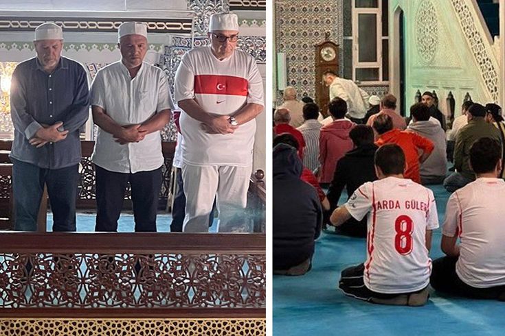 İstanbul'daki vatandaşlar, sabah namazına milli formayla katıldı