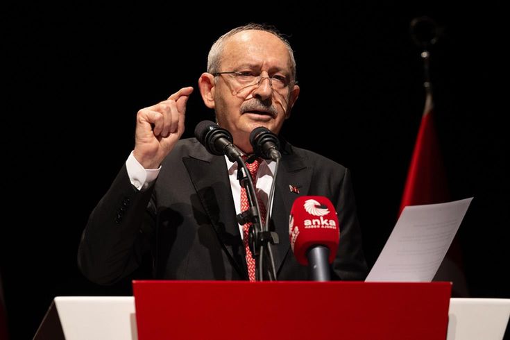 CHP'nin başına geçen Kılıçdaroğlu, 3 lideri defterden sildi