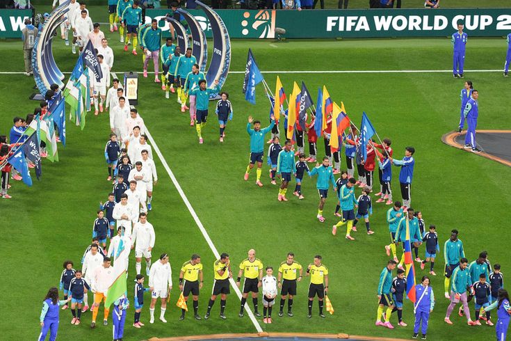 Tam 4 gol çıktı! İşte gecenin son maçında gülen taraf