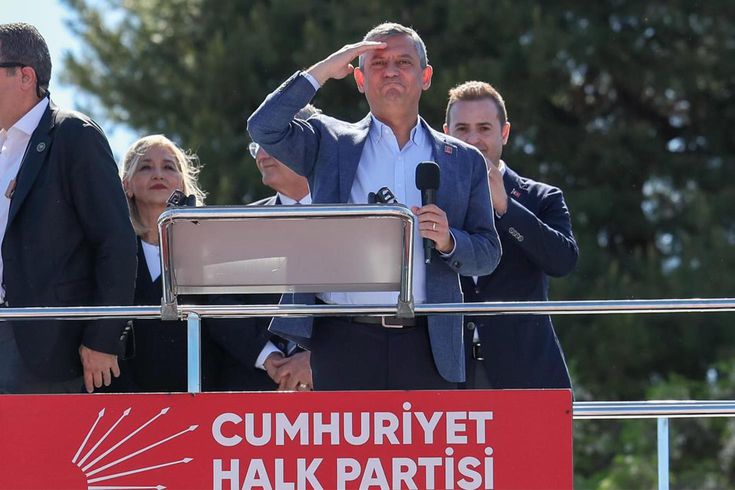 Özgür Özel dahil 12 vekilin dokunulmazlık dosyaları Meclis'te
